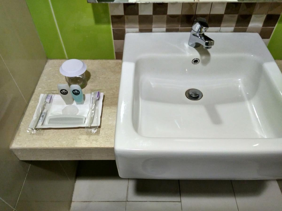 Utc Dago Hotel Бандунг Екстер'єр фото